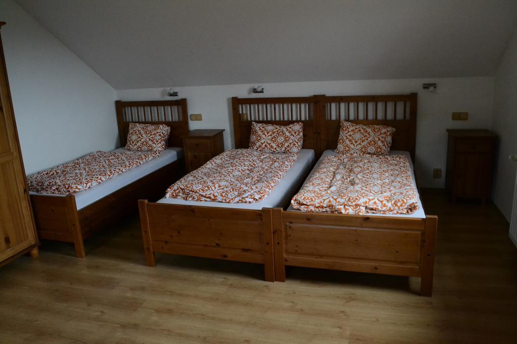Apartments Ve Dvore Мости у Яблункова Екстериор снимка